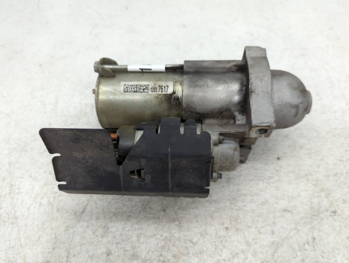2016-2020 Chevrolet Express 3500 Car Starter Motor Solenoid OEM P/N:12637617 Fits OEM Used Auto Parts - Oemusedautoparts1.co
