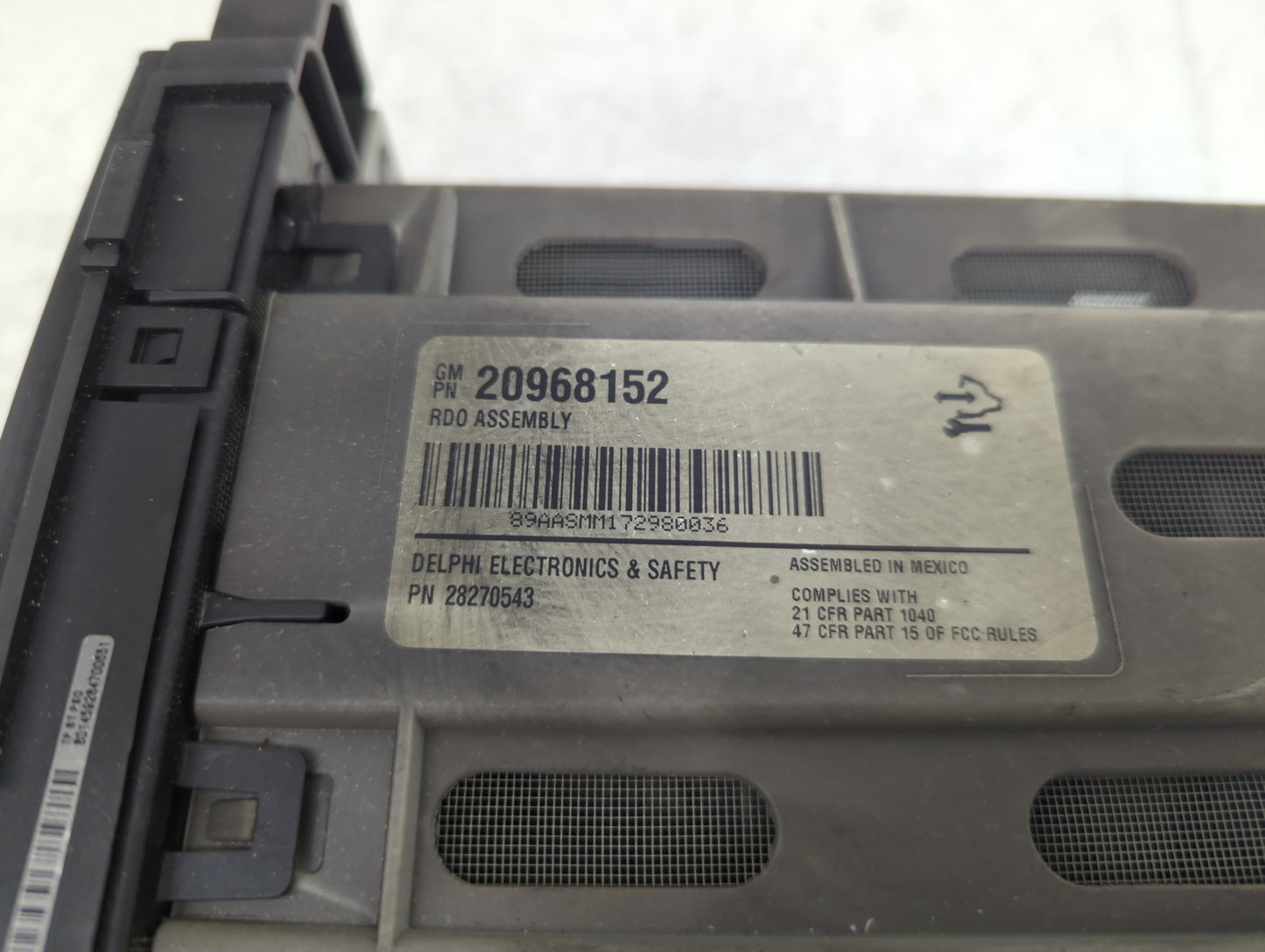 2011-2021 Chevrolet Express 3500 Radio AM FM Cd Player Receiver Replacement P/N:20968152 Fits OEM Used Auto Parts - Oemuseda