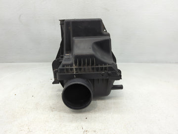 2017 Chevrolet G30 Air Cleaner Intake-duct Hose Tube - Oemusedautoparts1.com