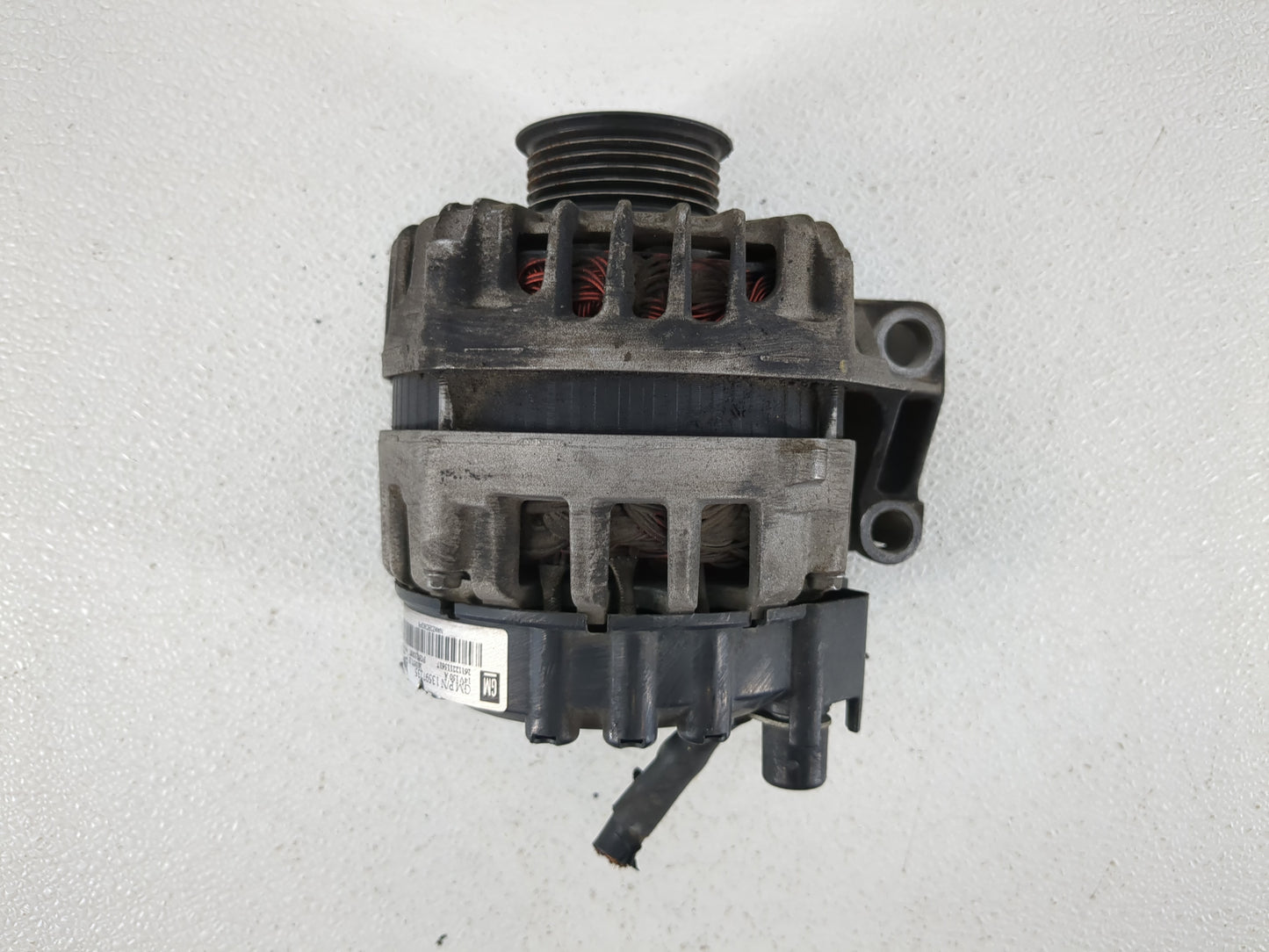 2017-2020 Chevrolet Impala Alternator Replacement Generator Charging Assembly Engine OEM P/N:13597235 13520825 Fits OEM Used