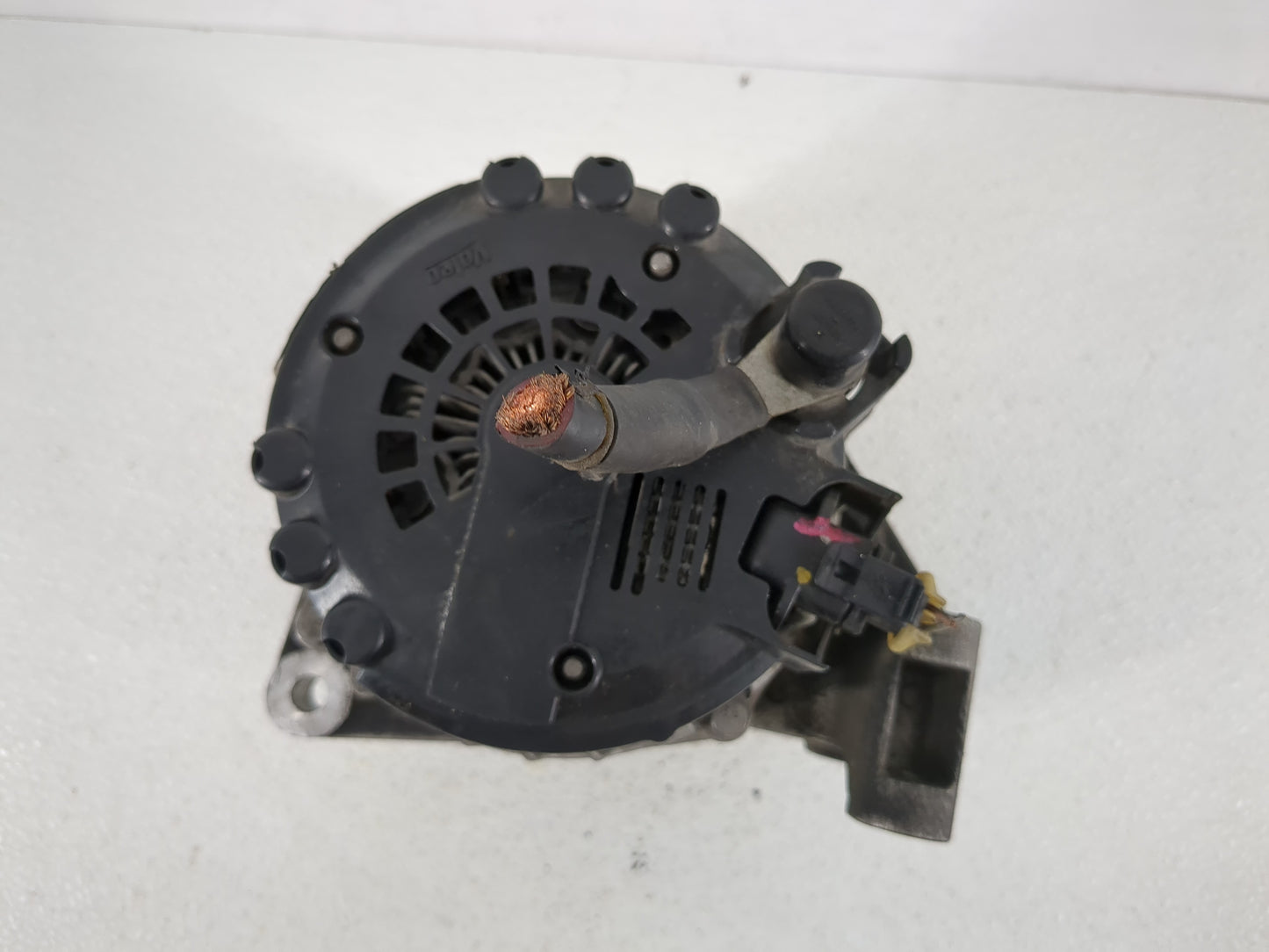 2017-2020 Chevrolet Impala Alternator Replacement Generator Charging Assembly Engine OEM P/N:13597235 13520825 Fits OEM Used
