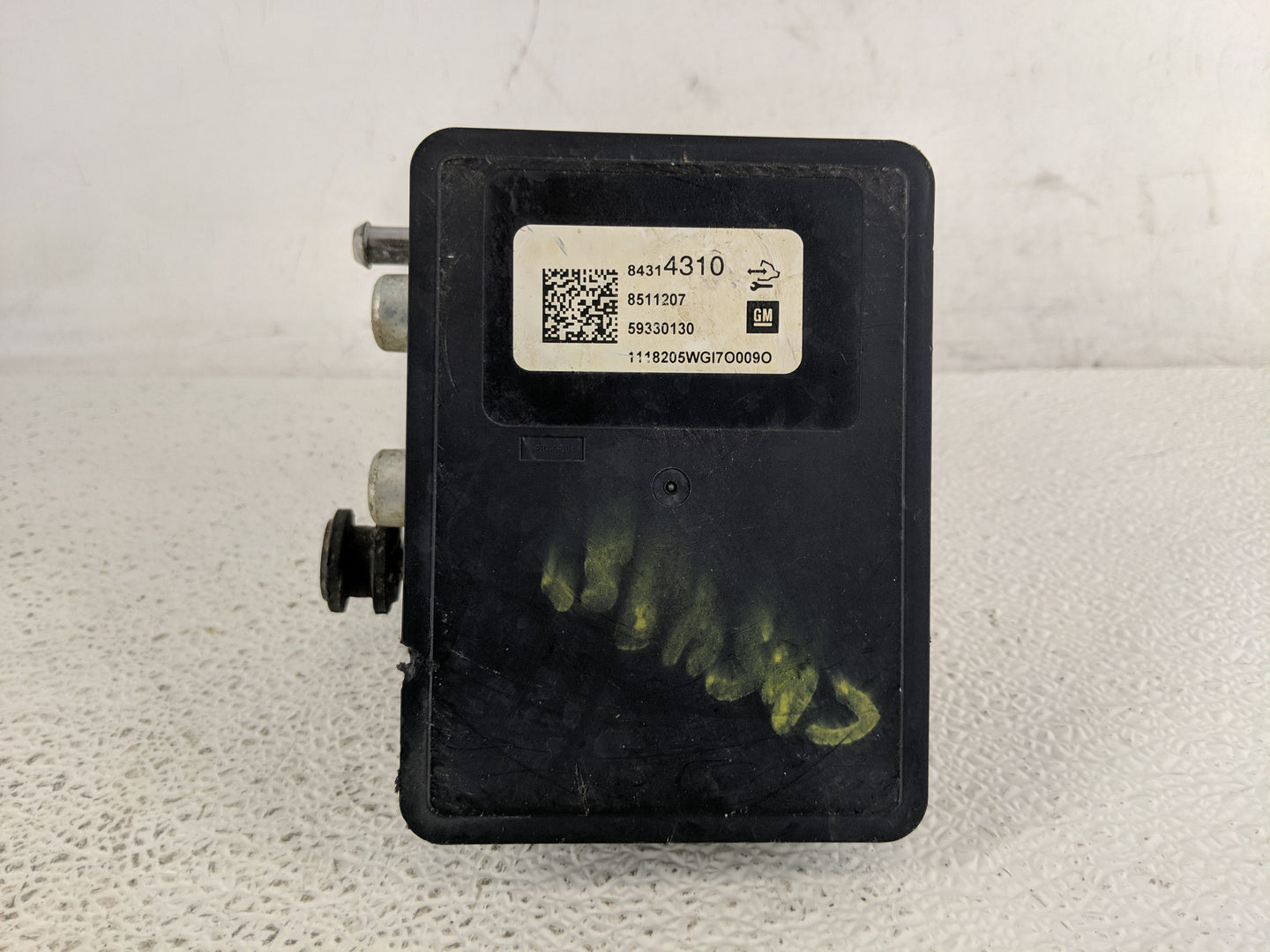 2017-2020 Chevrolet Impala ABS Pump Control Module Replacement P/N:84314310 Fits Fits 2017 2018 2019 2020 OEM Used Auto Part
