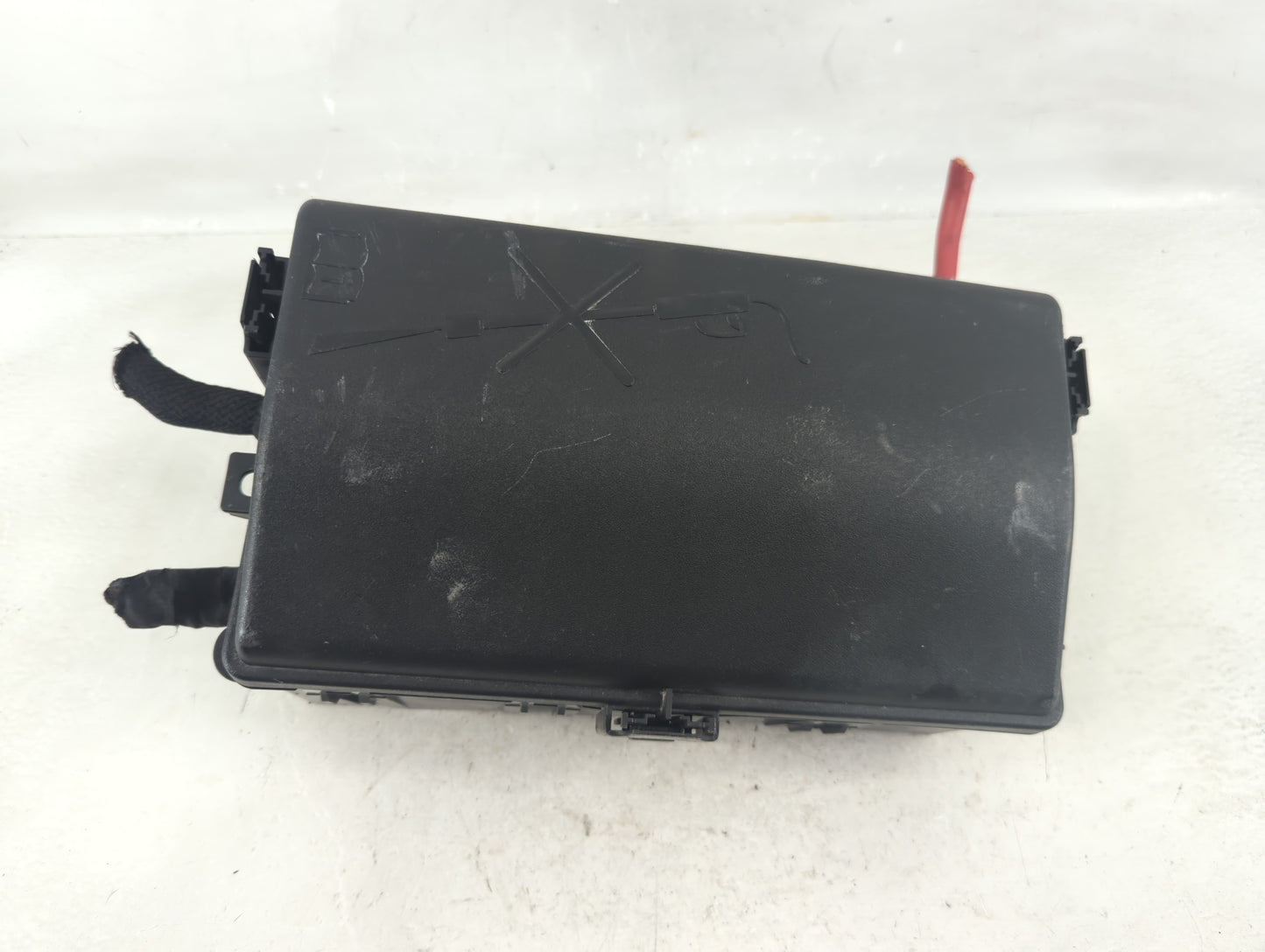 2016-2020 Chevrolet Impala Fusebox Fuse Box Panel Relay Module P/N:B12461952 Fits Fits 2016 2017 2018 2019 2020 OEM Used Aut