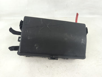 2016-2020 Chevrolet Impala Fusebox Fuse Box Panel Relay Module P/N:B12461952 Fits Fits 2016 2017 2018 2019 2020 OEM Used Aut