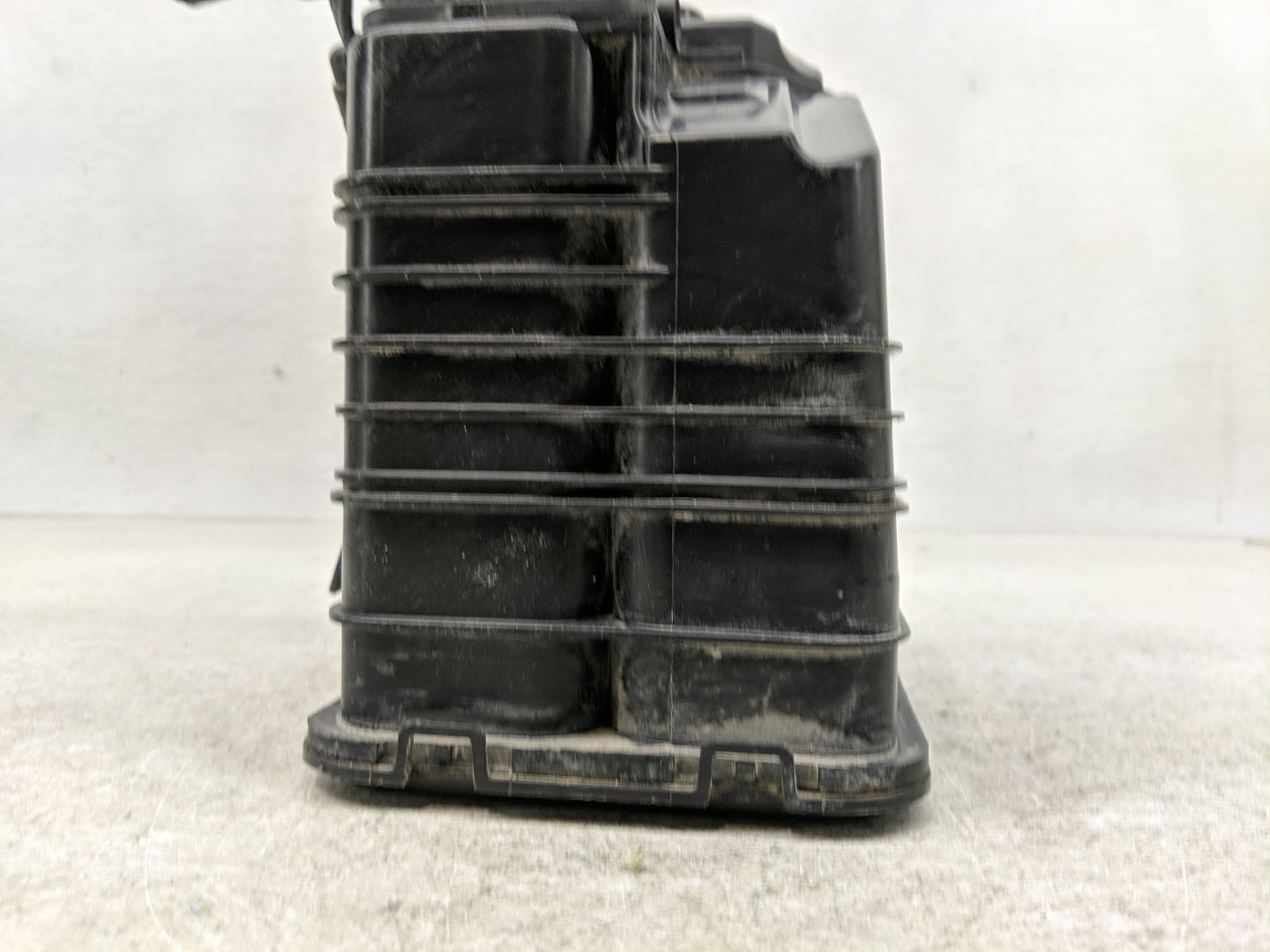 2017 Chevrolet Impala Fuel Vapor Charcoal Canister 1261107 - Oemusedautoparts1.com