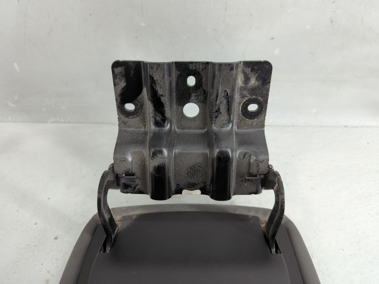 2017 Chevrolet Impala Center Console Armrest Cover Lid Fits OEM Used Auto Parts - Oemusedautoparts1.com