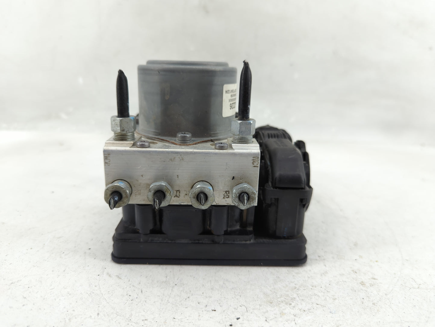 2017-2020 Chevrolet Impala ABS Pump Control Module Replacement P/N:122505659 84092226 Fits Fits 2017 2018 2019 2020 OEM Used