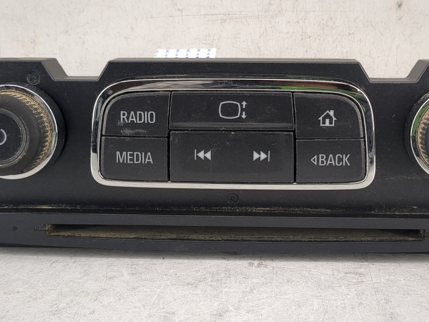 2014-2017 Chevrolet Impala Radio Control Panel - Oemusedautoparts1.com