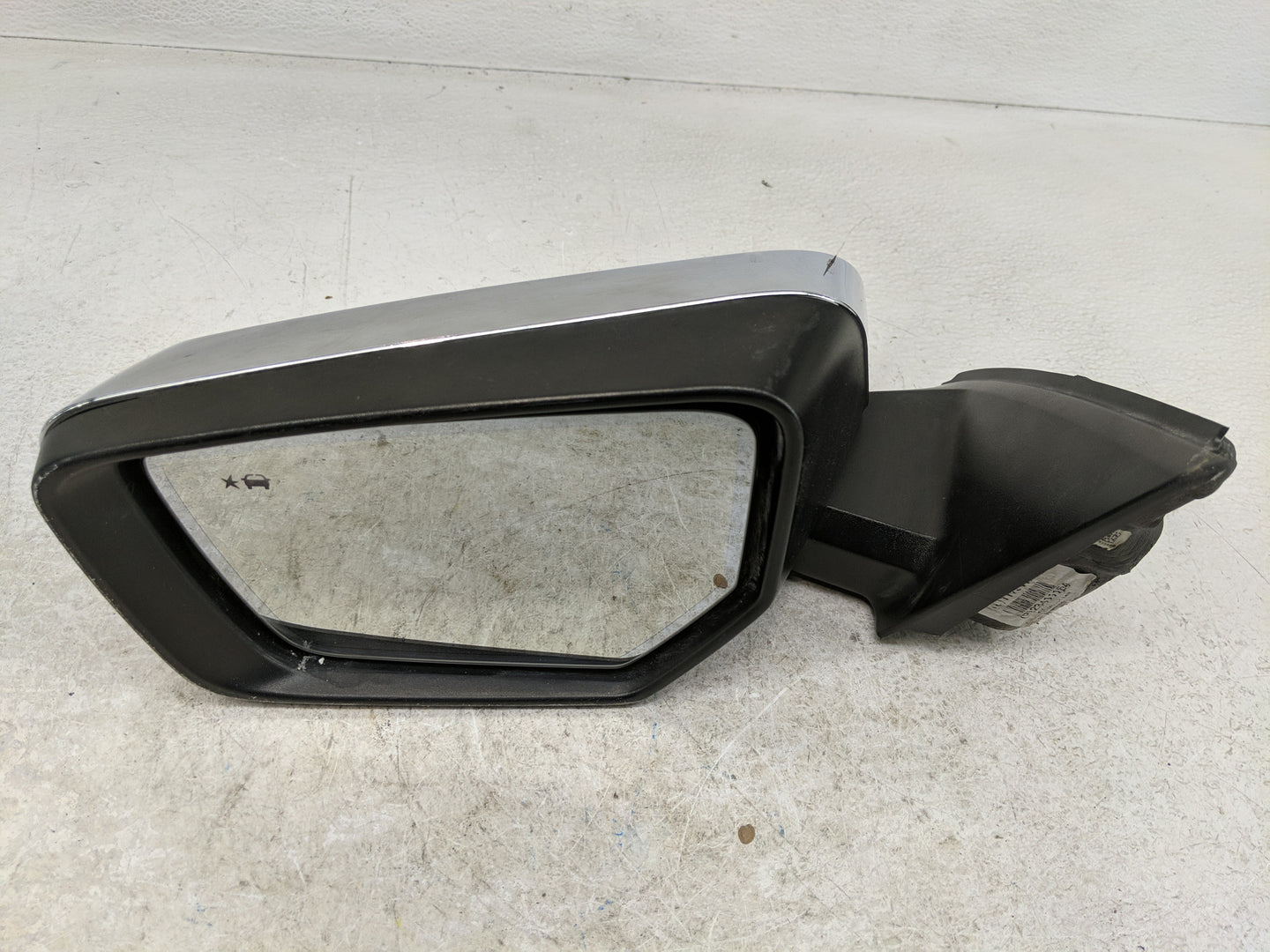 2016-2017 Chevrolet Impala Side Mirror Replacement Driver Left View Door Mirror Fits Fits 2016 2017 OEM Used Auto Parts - Oe