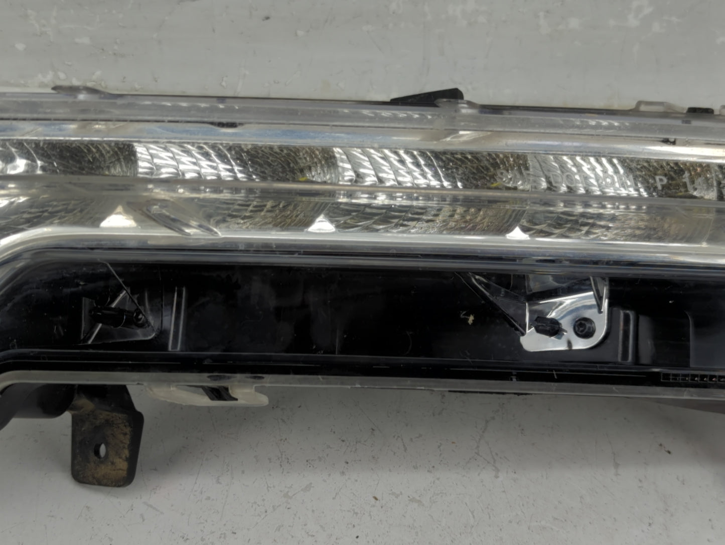 2014-2020 Chevrolet Impala Driver Left Oem Front Light Lamp - Oemusedautoparts1.com