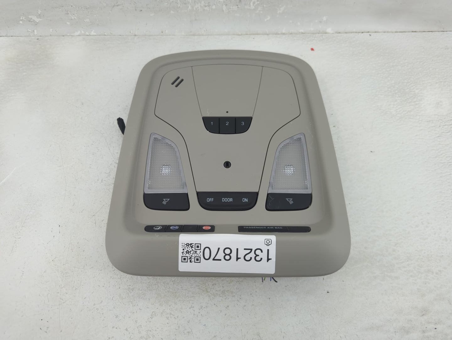 2017-2020 Chevrolet Impala Overhead Roof Console - Oemusedautoparts1.com