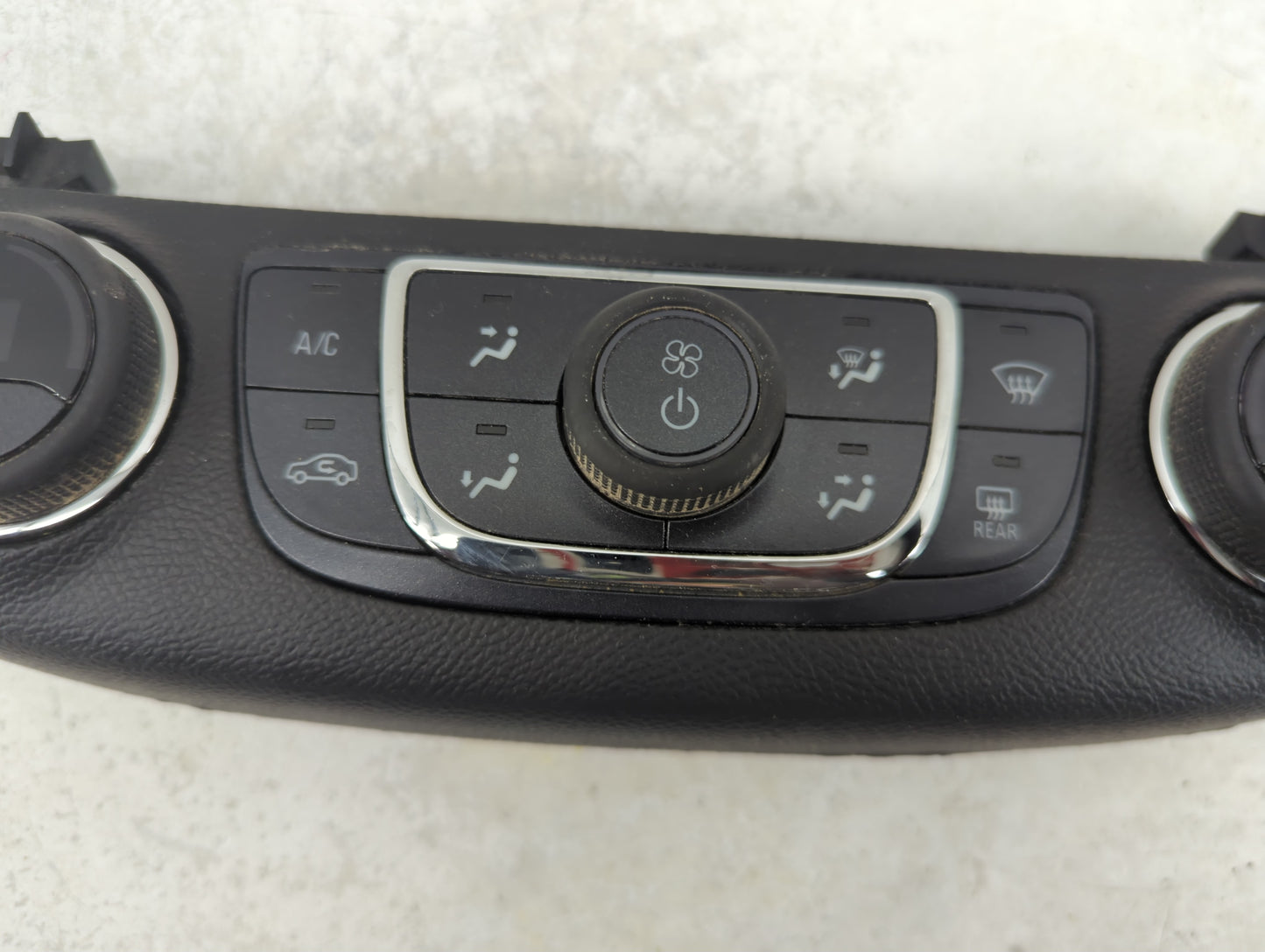 2014-2020 Chevrolet Impala Climate Control Module Temperature AC/Heater Replacement P/N:23458509 Fits OEM Used Auto Parts - 