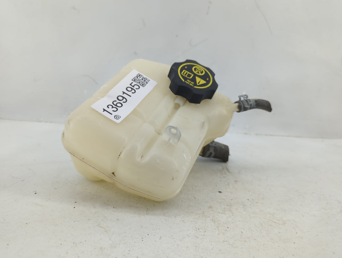 2014 Chevrolet Impala Radiator Coolant Overflow Expansion Tank Bottle 1369195 - Oemusedautoparts1.com