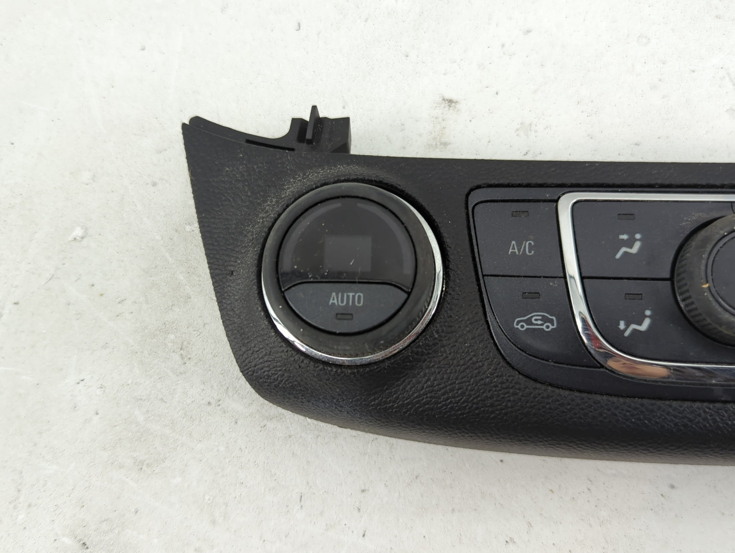 2014-2020 Chevrolet Impala Climate Control Module Temperature AC/Heater Replacement P/N:23453509 Fits OEM Used Auto Parts - 