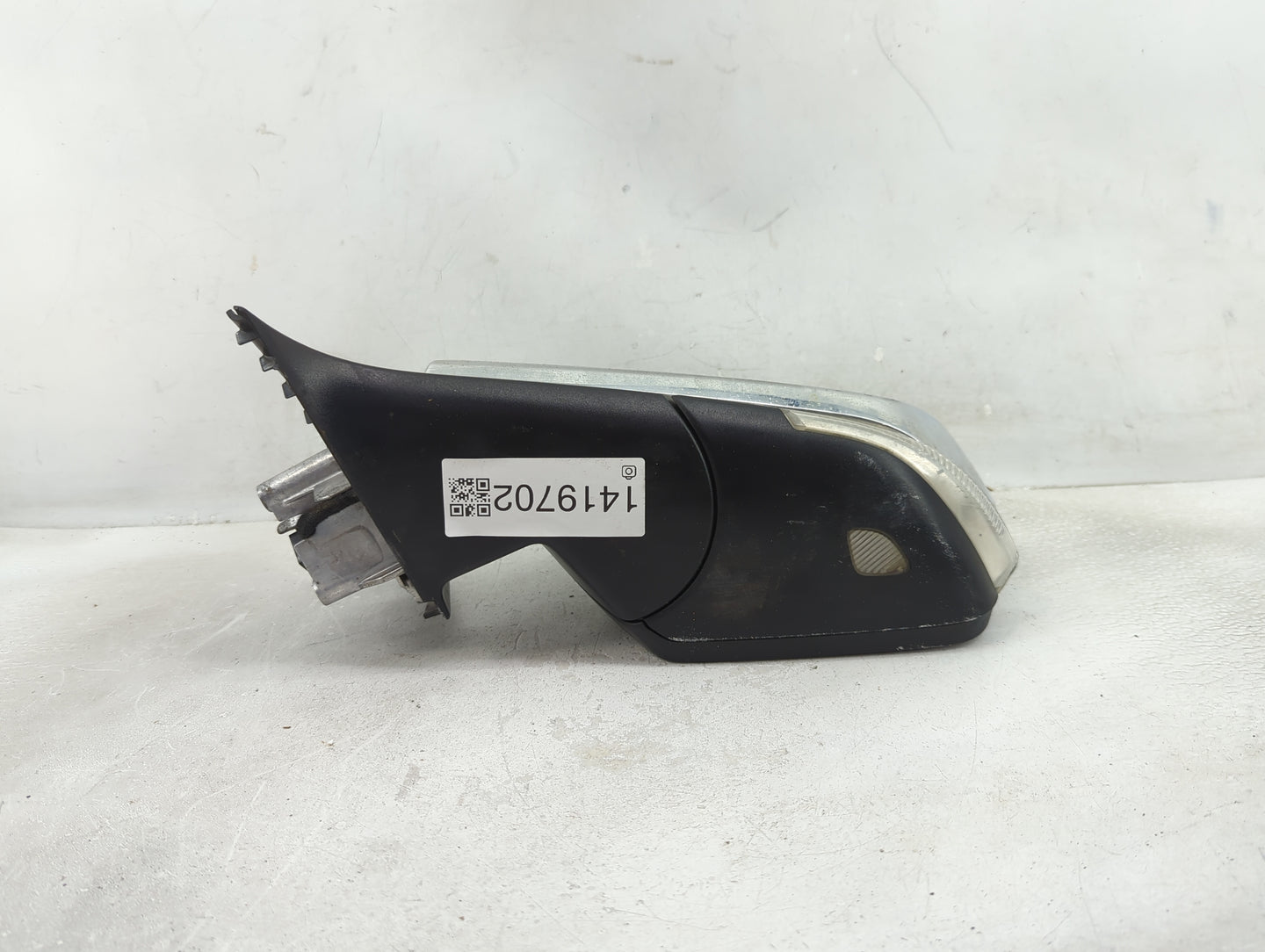 2016-2017 Chevrolet Impala Driver Side View Mirror - Left Door Mirror OEM Used - Oemusedautoparts1.com