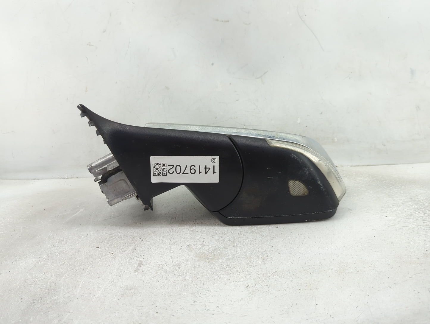 2016-2017 Chevrolet Impala Driver Side View Mirror - Left Door Mirror OEM Used - Oemusedautoparts1.com