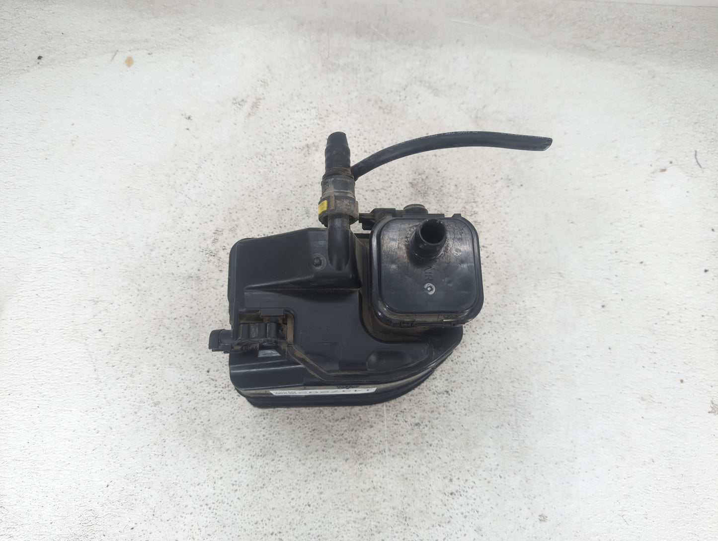 2017 Chevrolet Impala Fuel Vapor Charcoal Canister - Oemusedautoparts1.com