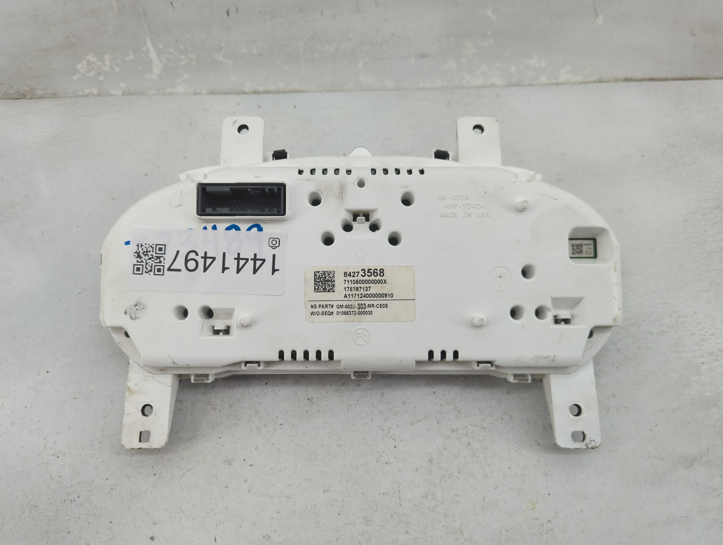 2017-2020 Chevrolet Impala Instrument Cluster Speedometer Gauges P/N:84273568 GM-0020-303-MR-CE0E Fits Fits 2017 2018 2019 2