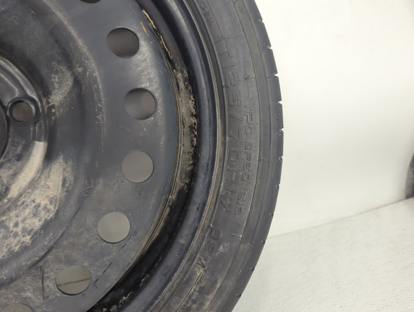 2014-2020 Chevrolet Impala Spare Donut Tire Wheel Rim Oem 1462339 - Oemusedautoparts1.com