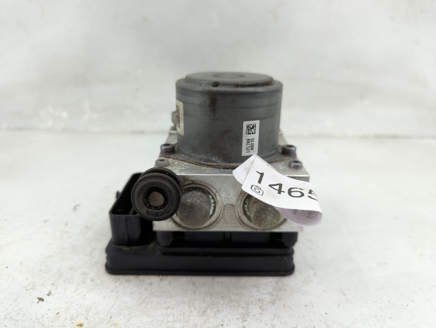 2017-2020 Chevrolet Impala ABS Pump Control Module Replacement P/N:84092227 84092229, 8511207 Fits Fits 2017 2018 2019 2020 