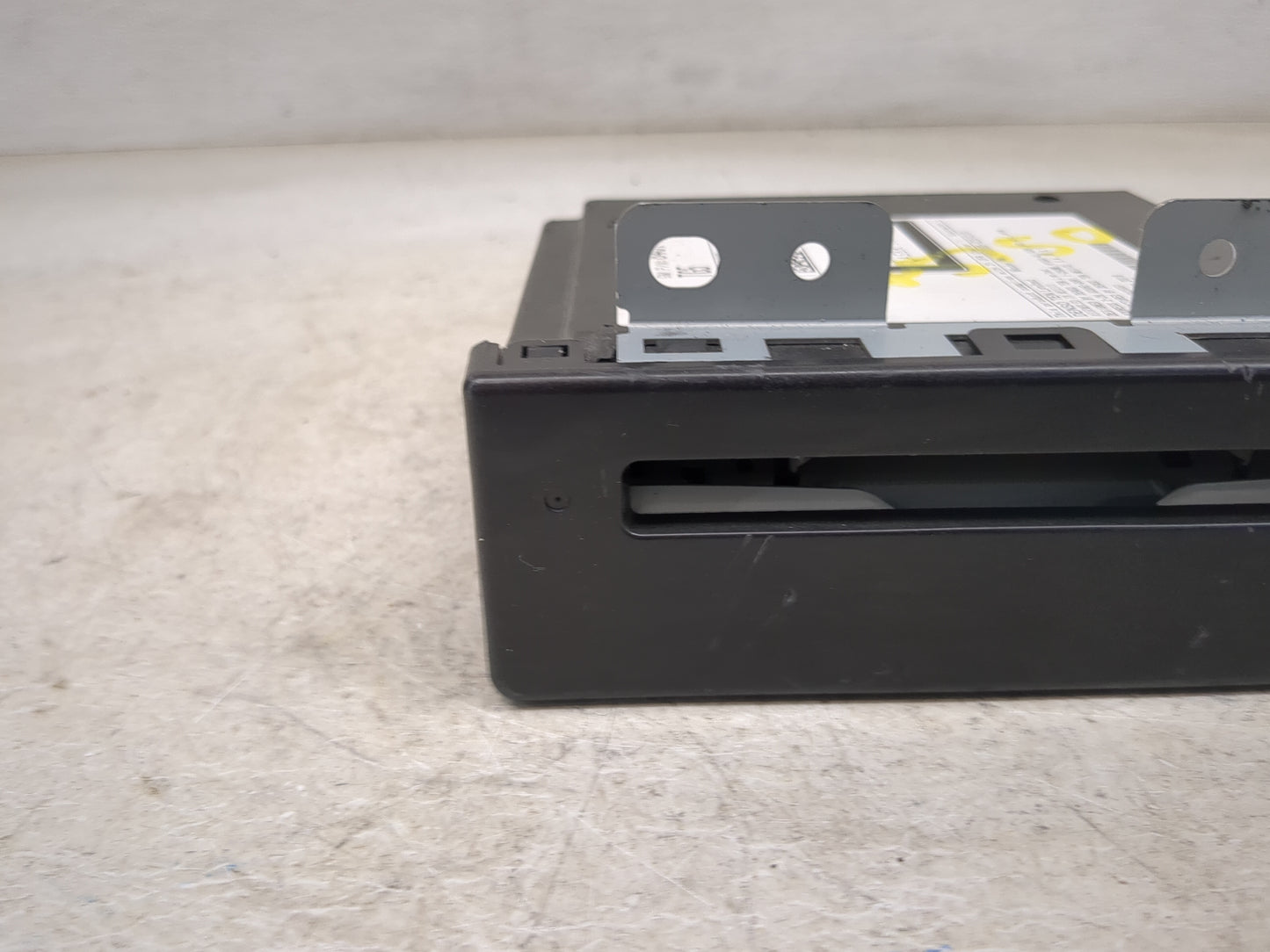 2015-2020 Chevrolet Impala Audio Cd Disc Player 1468801 - Oemusedautoparts1.com