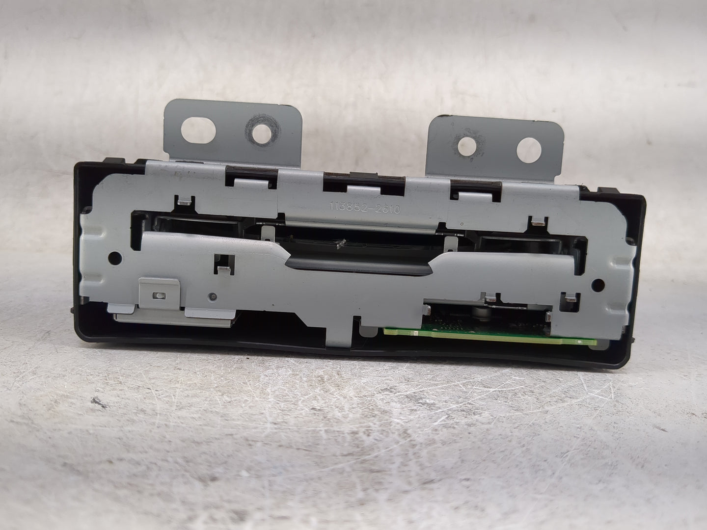 2017-2018 Chevrolet Impala Radio AM FM Cd Player Receiver Replacement P/N:84016434 113852-2610 Fits Fits 2017 2018 2019 2020