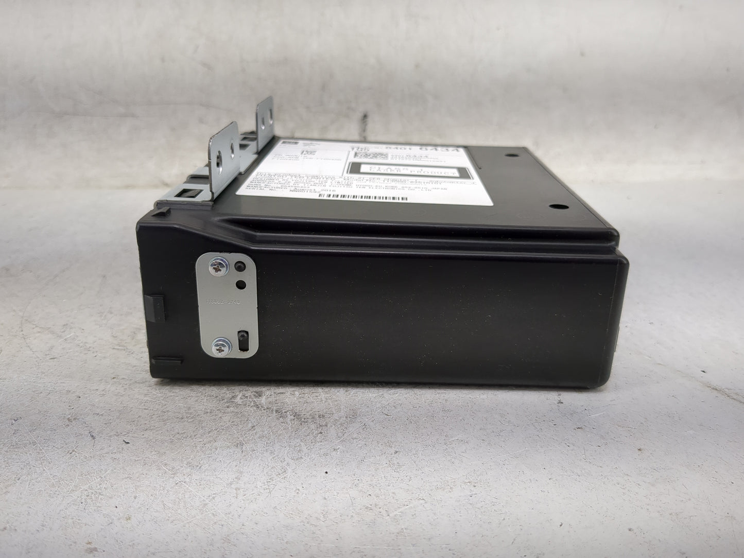 2017-2018 Chevrolet Impala Radio AM FM Cd Player Receiver Replacement P/N:84016434 113852-2610 Fits Fits 2017 2018 2019 2020