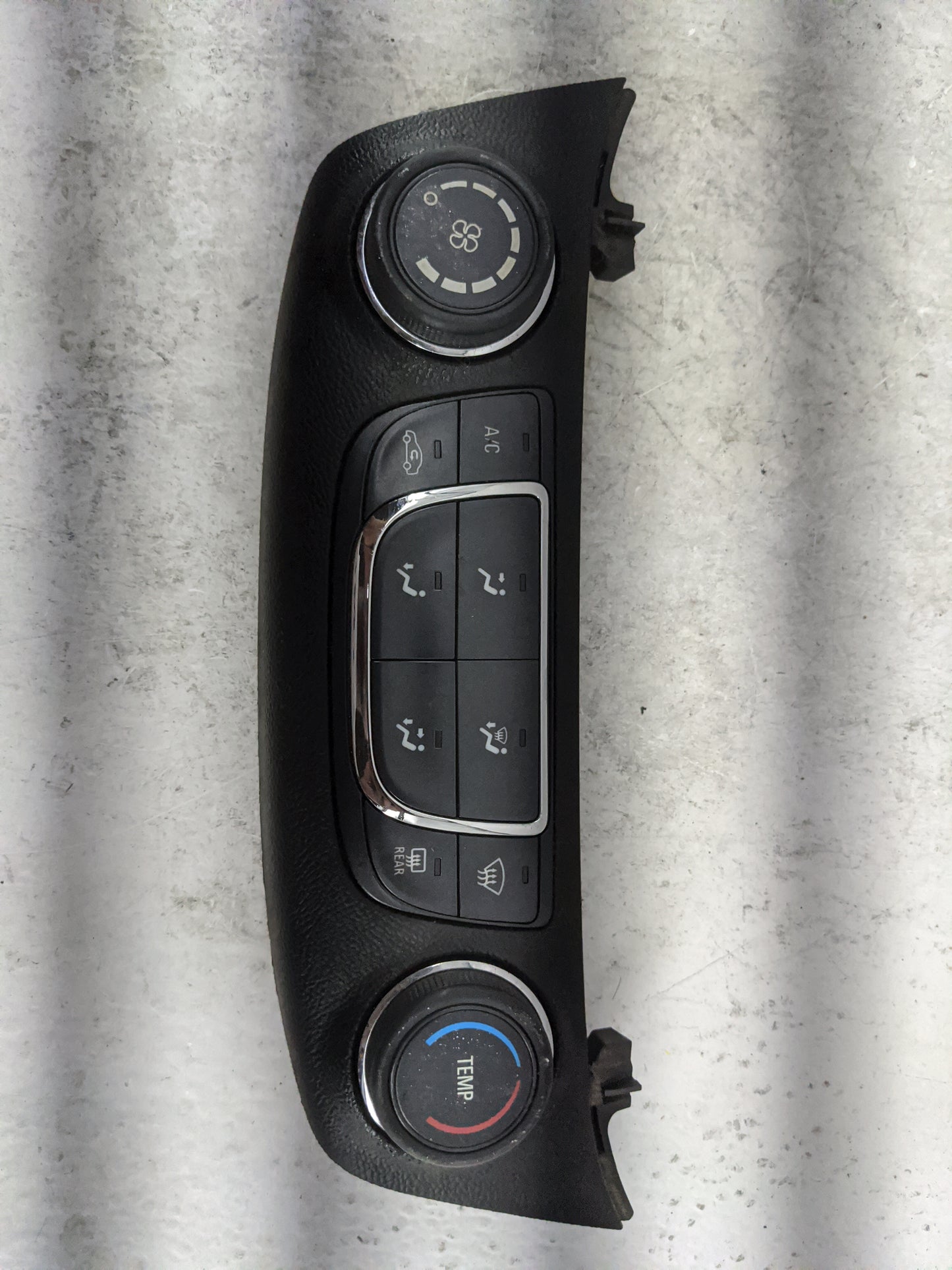 2014-2020 Chevrolet Impala Climate Control Module Temperature AC/Heater Replacement P/N:23453508 QFGM205A Fits OEM Used Auto