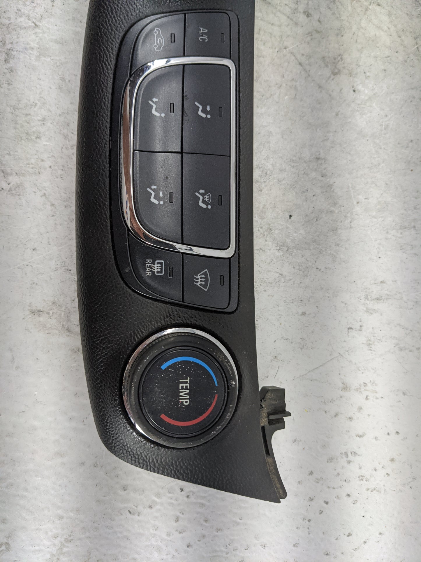 2014-2020 Chevrolet Impala Climate Control Module Temperature AC/Heater Replacement P/N:23453508 QFGM205A Fits OEM Used Auto