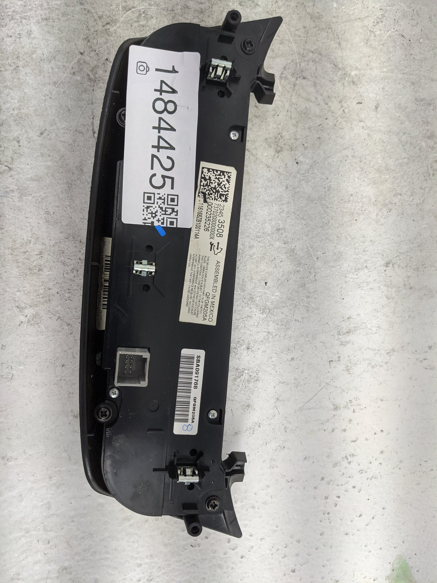 2014-2020 Chevrolet Impala Climate Control Module Temperature AC/Heater Replacement P/N:23453508 QFGM205A Fits OEM Used Auto