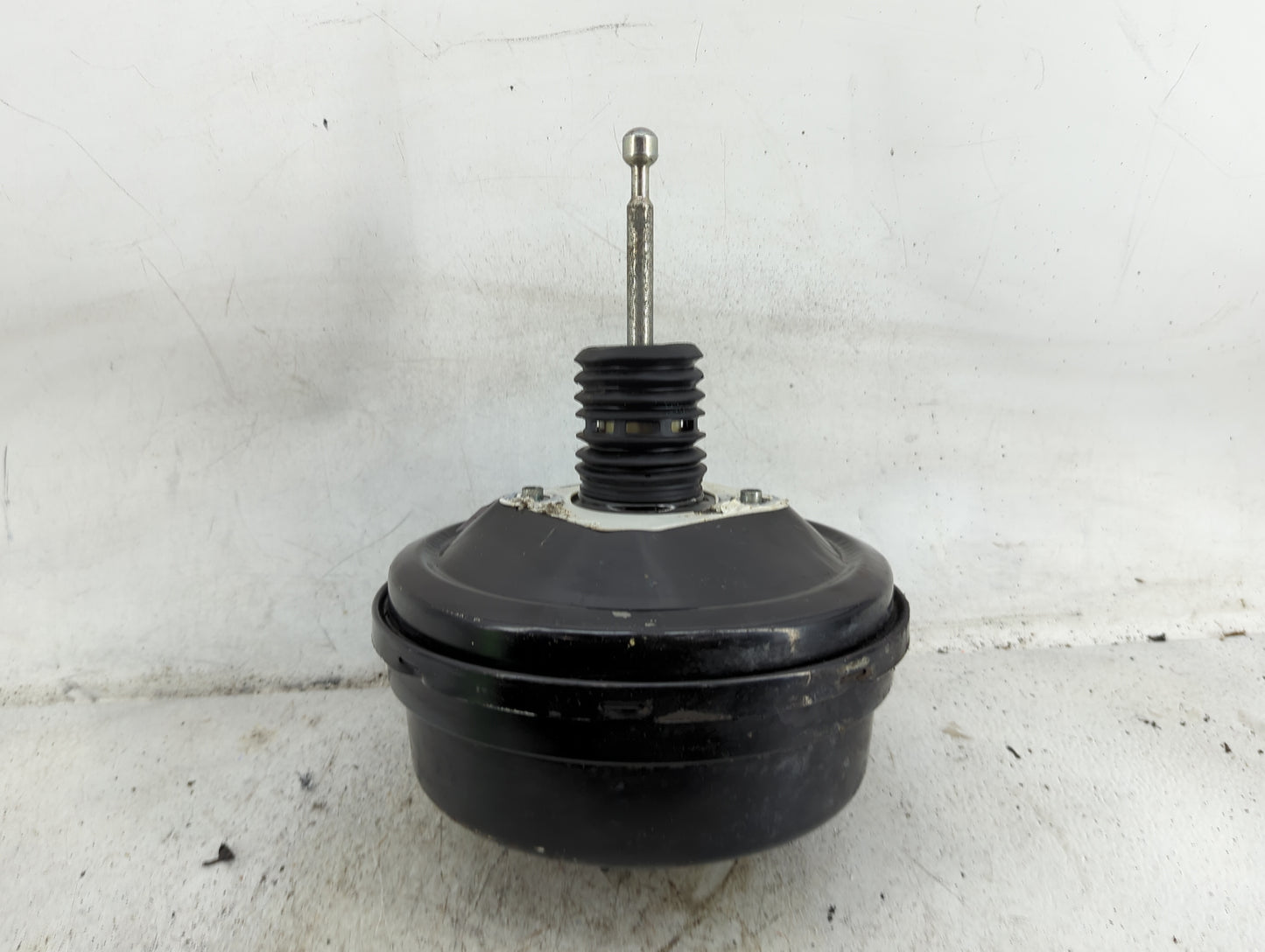 2014-2020 Chevrolet Impala Power Brake Booster Oem 1490391 - Oemusedautoparts1.com