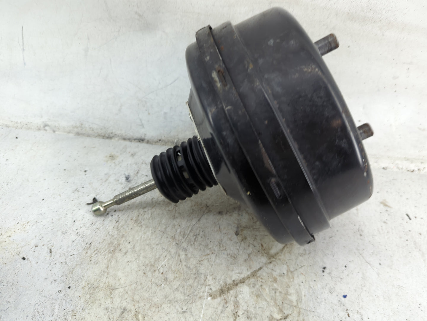 2014-2020 Chevrolet Impala Power Brake Booster Oem 1490391 - Oemusedautoparts1.com