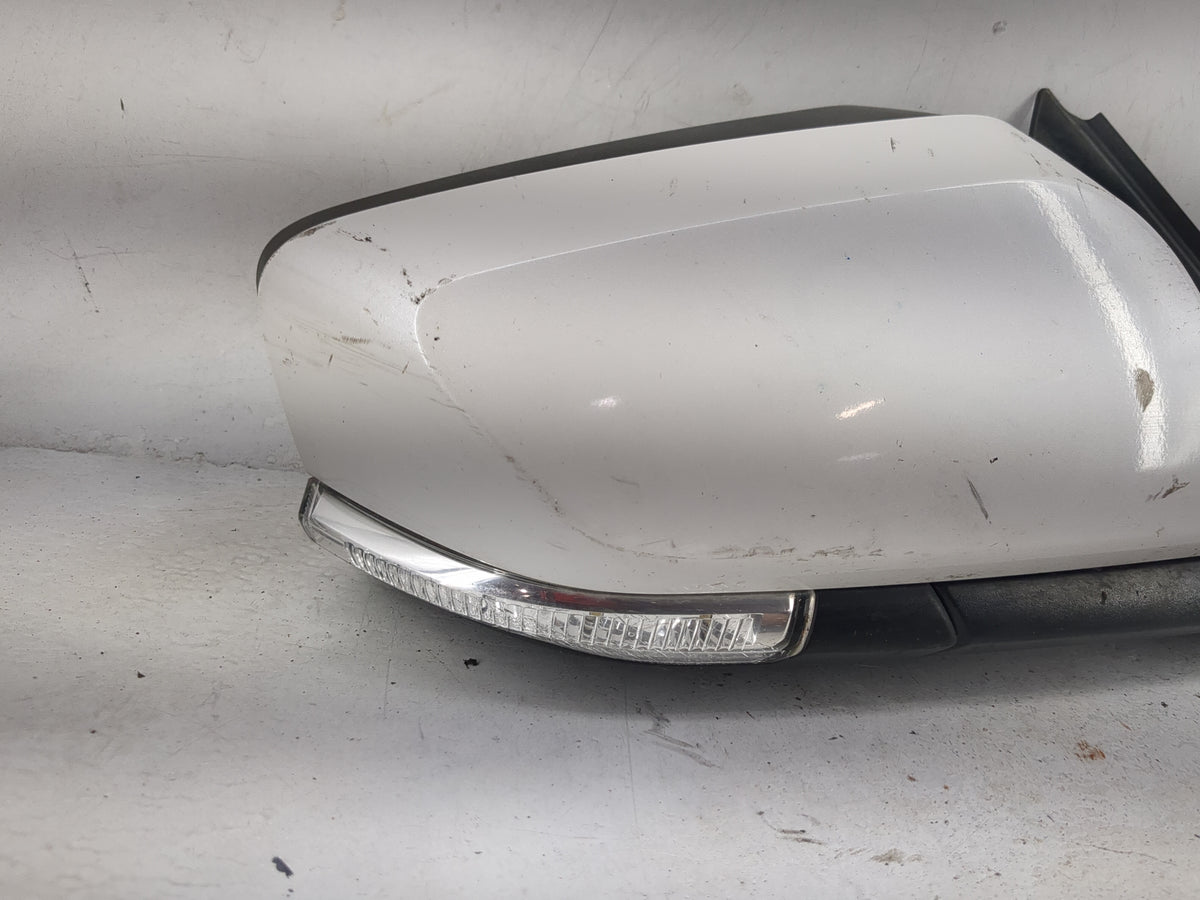 2016-2017 Chevrolet Impala Driver Side View Mirror - Left Door Mirror OEM Used - Oemusedautoparts1.com