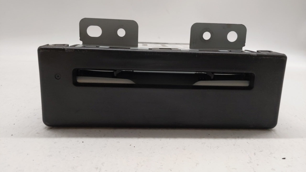 2015-2019 Chevrolet Impala Am Fm Cd Player Radio Receiver - Oemusedautoparts1.com