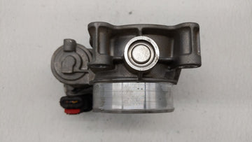 2016-2019 Chevrolet Impala Throttle Body P/N:12670839AA Fits Fits 2016 2017 2018 2019 OEM Used Auto Parts