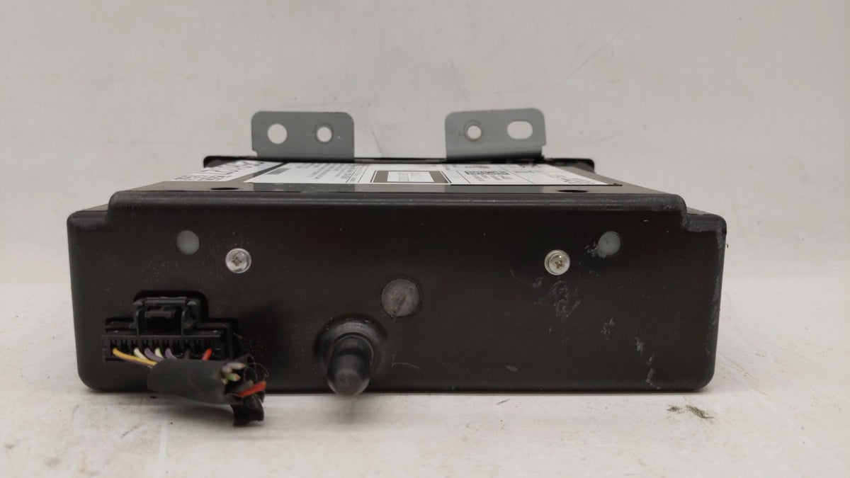 2015-2019 Chevrolet Impala Am Fm Cd Player Radio Receiver 256127 - Oemusedautoparts1.com