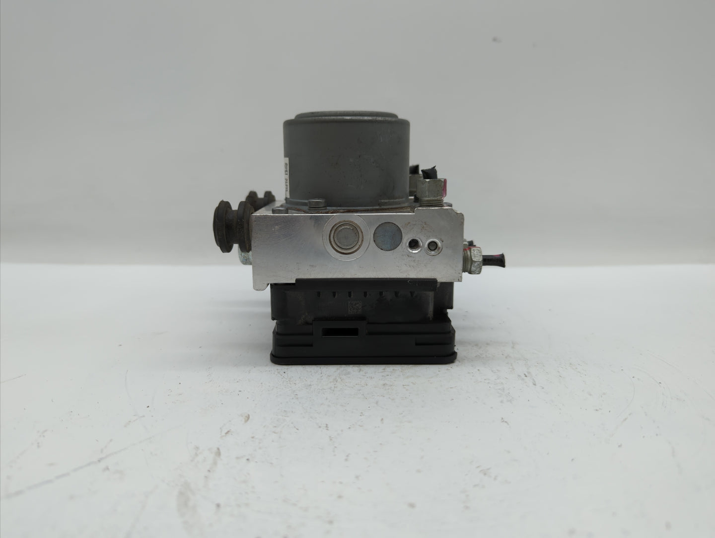 2017-2019 Chevrolet Impala ABS Pump Control Module Replacement P/N:84605919 84314306, 84020433, 84092226 Fits Fits 2017 2018