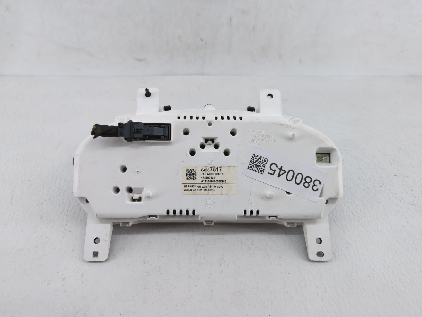 2017-2019 Chevrolet Impala Instrument Cluster Speedometer Gauges P/N:84037517 84142075, 84174430 Fits Fits 2017 2018 2019 OE