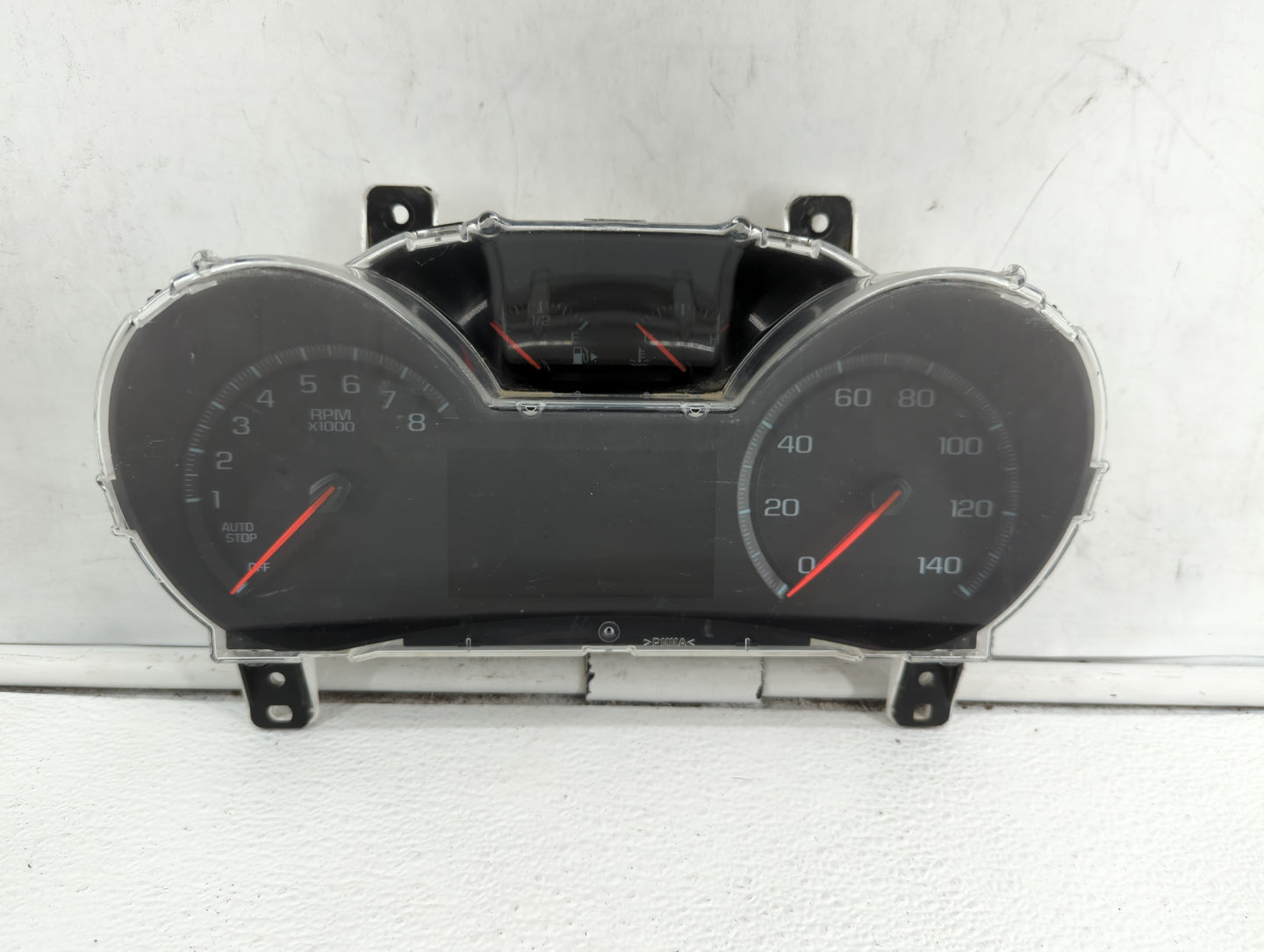 2017-2019 Chevrolet Impala Instrument Cluster Speedometer Gauges P/N:84037517 84142075, 84174430 Fits Fits 2017 2018 2019 OE