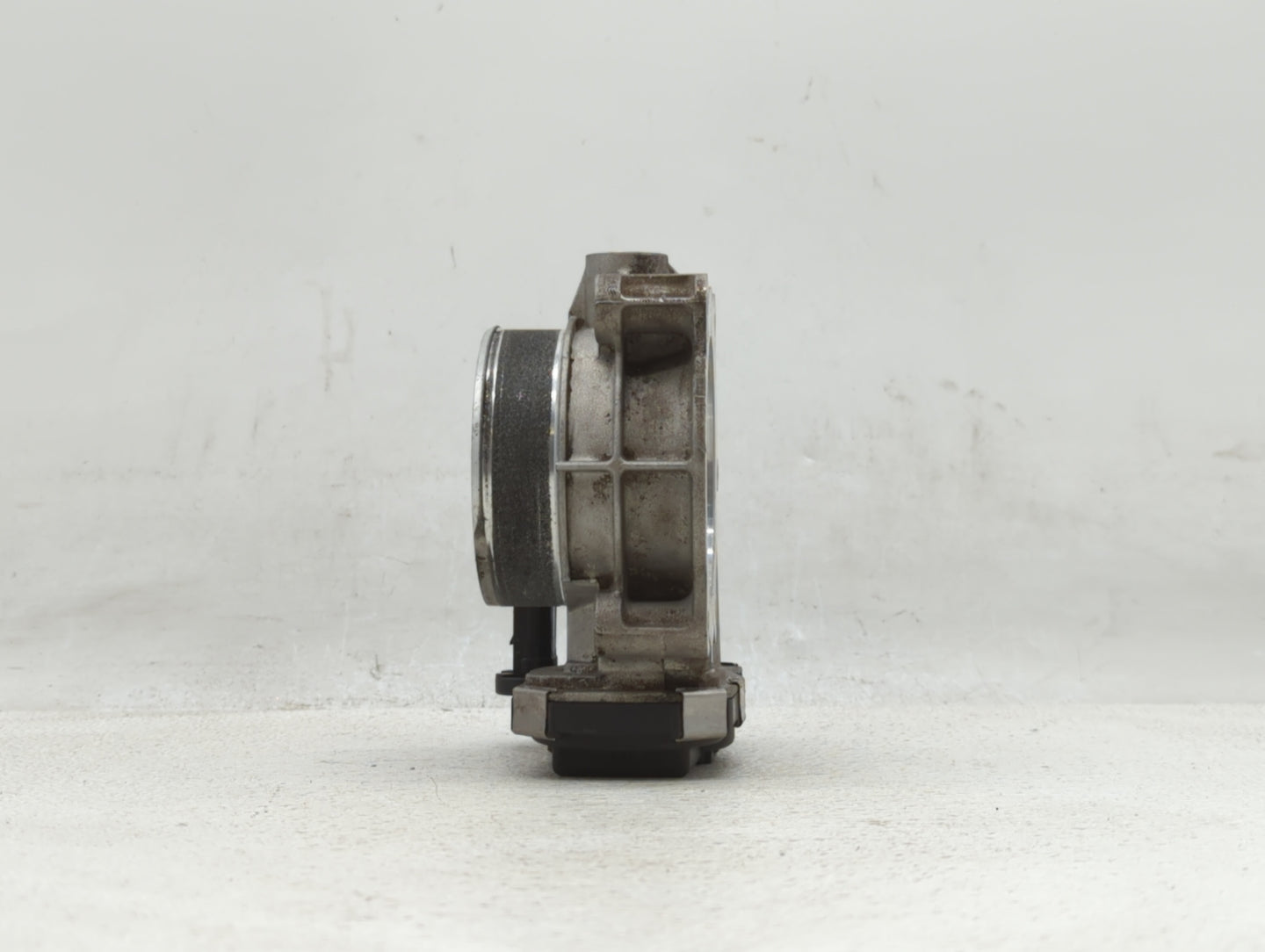 2012-2019 Chevrolet Impala Throttle Body P/N:12670981AA 12632172BA Fits Fits 2012 2013 2014 2015 2016 2017 2018 2019 OEM Use