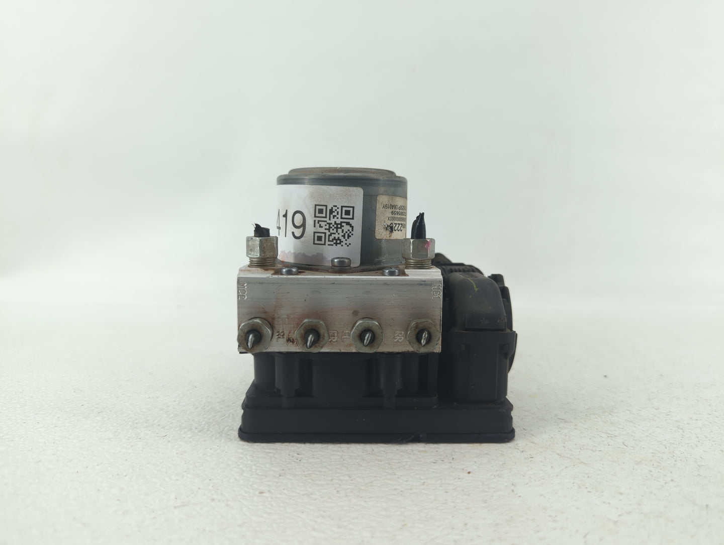 2017-2020 Chevrolet Impala ABS Pump Control Module Replacement P/N:84605919 84314306, 84020433 Fits Fits 2017 2018 2019 2020