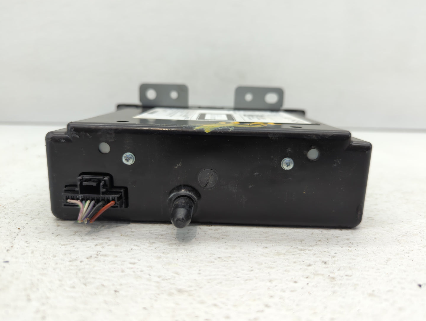 2015-2020 Chevrolet Impala Am Fm Cd Player Radio Receiver - Oemusedautoparts1.com