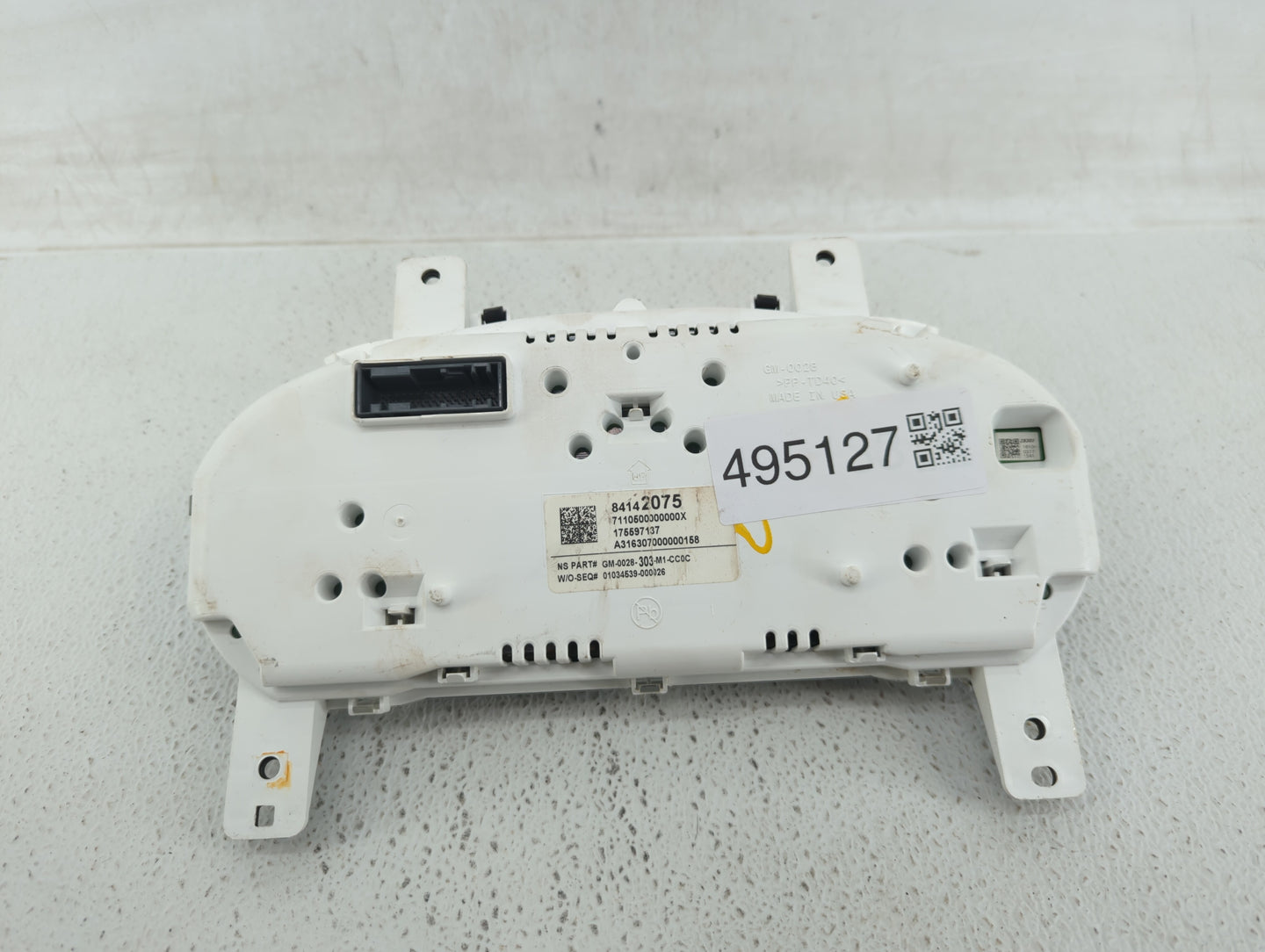 2017-2020 Chevrolet Impala Instrument Cluster Speedometer Gauges P/N:84037517 84332429 Fits Fits 2017 2018 2019 2020 OEM Use