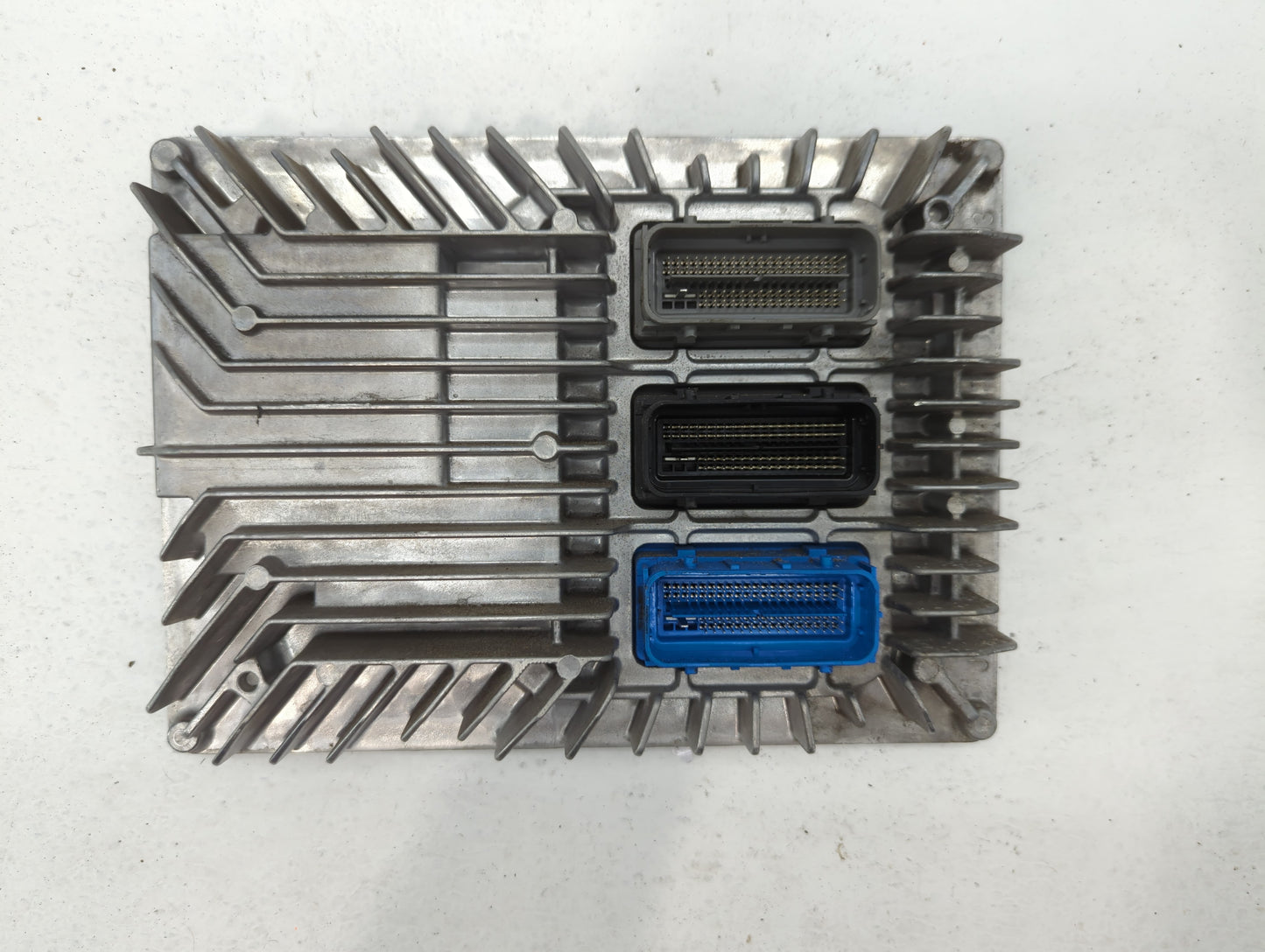 2017-2020 Chevrolet Impala PCM Engine Control Computer ECU ECM PCU OEM P/N:12667002 12666070 Fits Fits 2017 2018 2019 2020 O