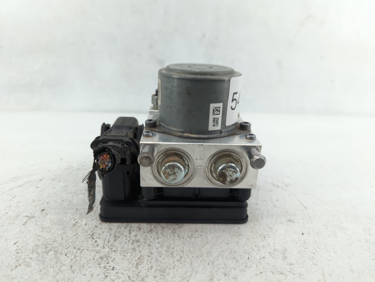 2017-2020 Chevrolet Impala ABS Pump Control Module Replacement P/N:84605919 84092226 Fits Fits 2017 2018 2019 2020 OEM Used 