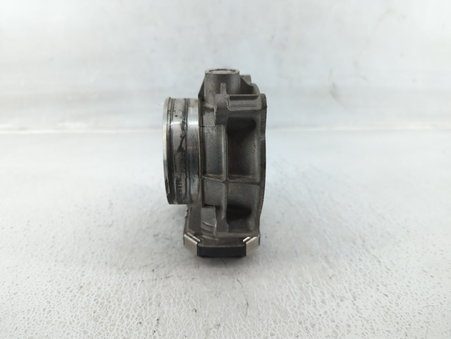 2012-2020 Chevrolet Impala Throttle Body P/N:12670981AA Fits Fits 2012 2013 2014 2015 2016 2017 2018 2019 2020 2021 2022 OEM