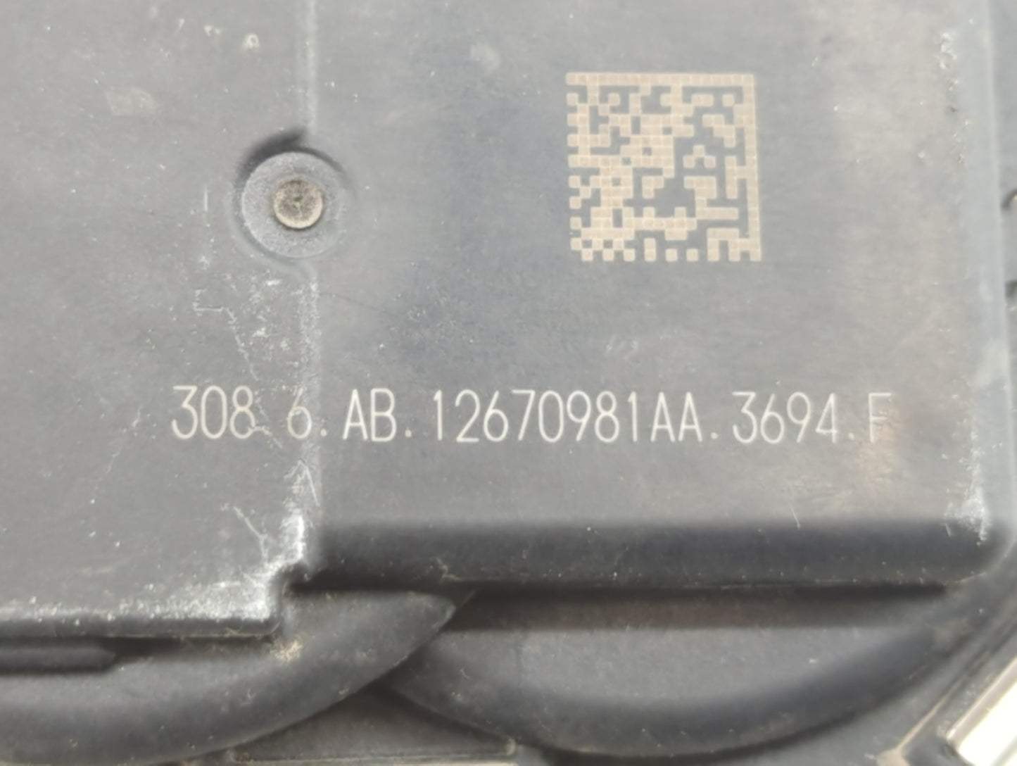 2012-2020 Chevrolet Impala Throttle Body P/N:12670981AA Fits Fits 2012 2013 2014 2015 2016 2017 2018 2019 2020 2021 2022 OEM