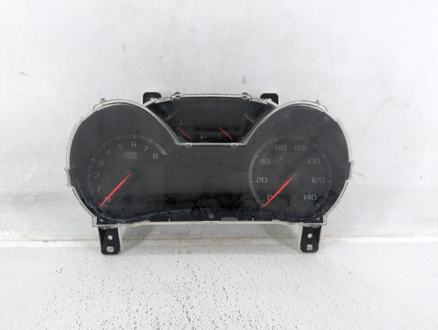 2017-2020 Chevrolet Impala Instrument Cluster Speedometer Gauges P/N:84037517 Fits Fits 2017 2018 2019 2020 OEM Used Auto Pa