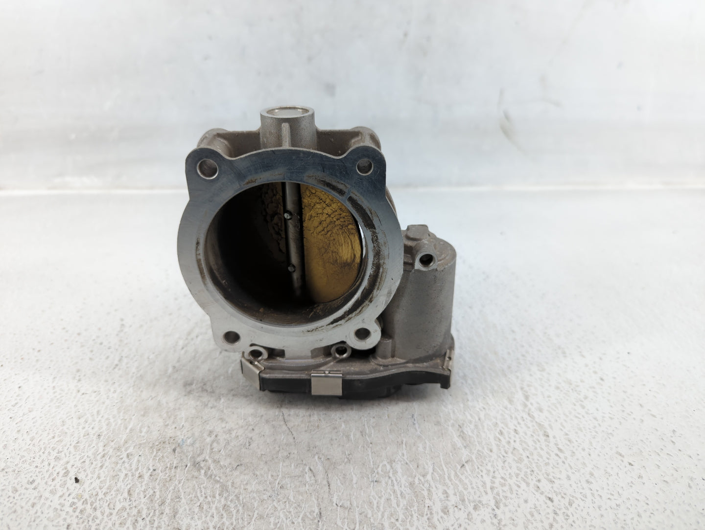 2012-2020 Chevrolet Impala Throttle Body P/N:12670981AA Fits Fits 2012 2013 2014 2015 2016 2017 2018 2019 2020 2021 2022 OEM