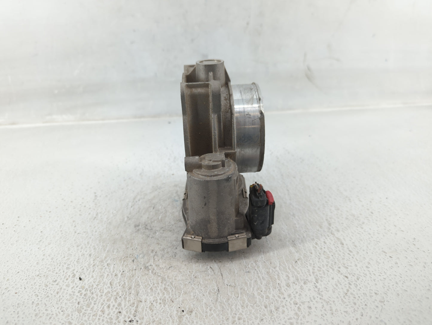 2012-2020 Chevrolet Impala Throttle Body P/N:12670981AA Fits Fits 2012 2013 2014 2015 2016 2017 2018 2019 2020 2021 2022 OEM